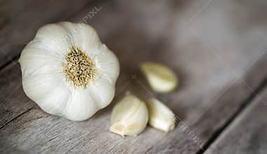 Garlic and cloves, healthy eating, antioxidant food, web banner