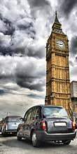 Taxis in london and big ben