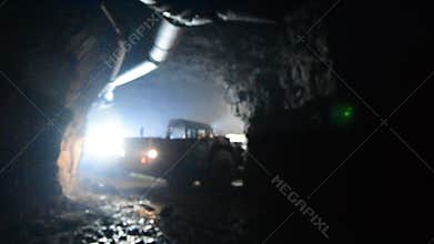 Truck underground mining gold tunnel geology