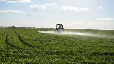 Tractor spray man meter