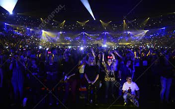 Pink Ribbon Bands Audience, Music Concert, Senior Fans