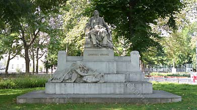 The statue of Johann Brahms in Vienna