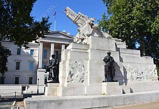 Royal Artillery Memorial by Charles Jagger and Lionel Pearson.