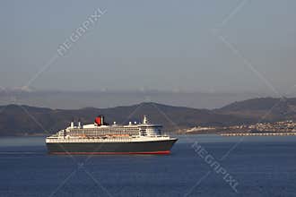 Cruising cruise ship