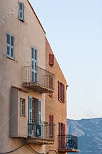 Facade residentual building Calvi