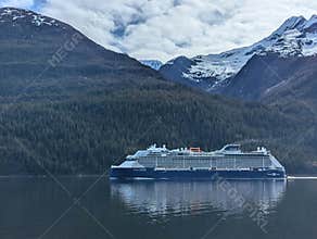 Endicott Arm Alaska 2026.05.25. - Celebrity Edge passing by in front of a natural Alaskan landscape