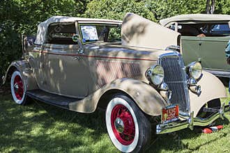Ford 1934 Cabriolet convertible classic antique