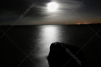 Night sea