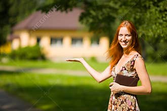 Real Estate Agent