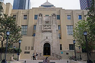 West entrance of the Los Angeles Central Library. Egyptian and Mediterranean style influences and the mosaic pyramid on top.