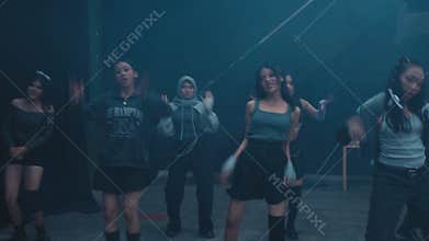 Dynamic dance performance in urban setting