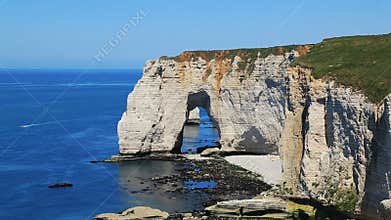 Manneporte Arch on Alabaster Coast- Zoom-out