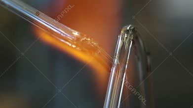 Bending glass tubing