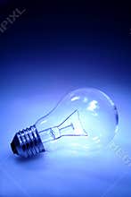 Incandescent light bulb