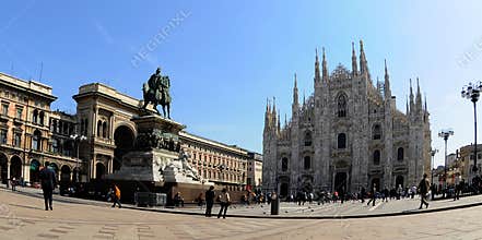 Duomo di Milano from the Square.