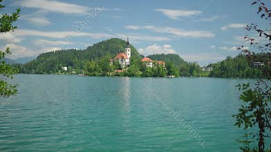 Voyage in Slovenia on famous natural landmark Lake Bled