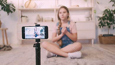 Coronavirus lockdown blogger home lifestyle girl