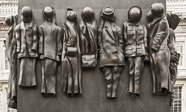 Monument to the Women of World War Two