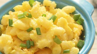 Baked macaroni and cheese
