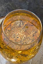 Apple cider with ice cubes