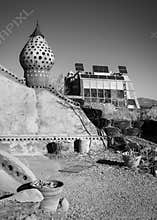 Earthship Biotecture home in desert