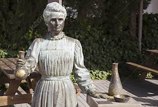 Marie Curie
