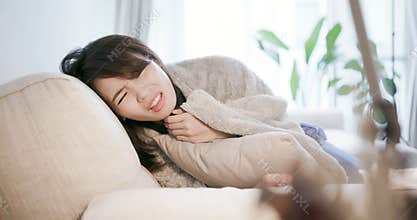 Woman get sick and cough