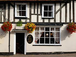 English Pub Detail