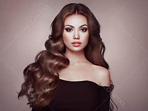 Brunette woman with curly hair