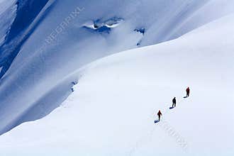 Alpinists on Mont Blanc du Tacul