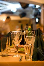 Fine dining set table