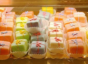 Petit Fours