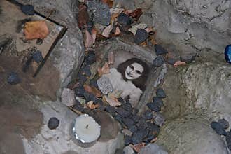 Photo of Anne Frank at the children's memorial at the Jewish cemetery in Warsaw