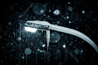 Snowing winter night lamp