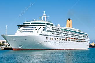 Cruise-ship