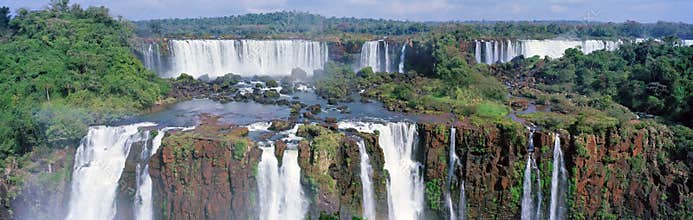Panorama Iguasy falls