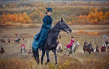 Lady on Horse-hunting
