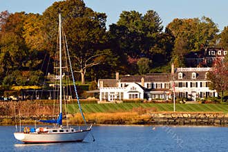 Luxury Homes on the Greenwich Connecticut waterfront
