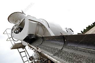 Concrete truck and chute