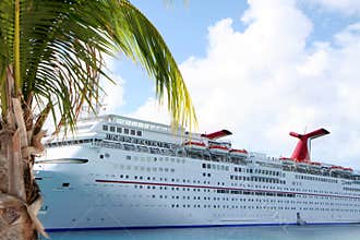 Cruise Ship
