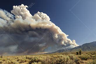 Cloud of smoke from a California wildfire