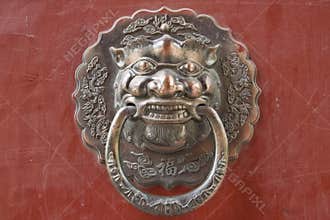 Ancient Chinese metal door knob