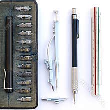 Drafting drawing tool set