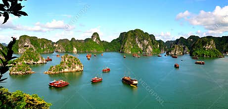 Ha Long Bay