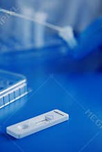 Person using a covid-19 antigen test at the lab