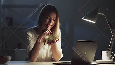 late office dinner healthy nutrition woman salad