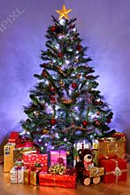 Christmas tree and presents