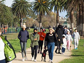 Busy Albert Park Lake during Melbourne covid 19 lockdown June 2021