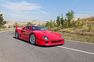Ferrari F40