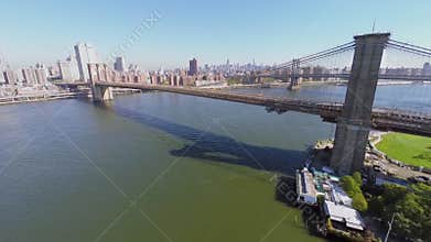 Transport traffic on Brooklyn Bridge across East
